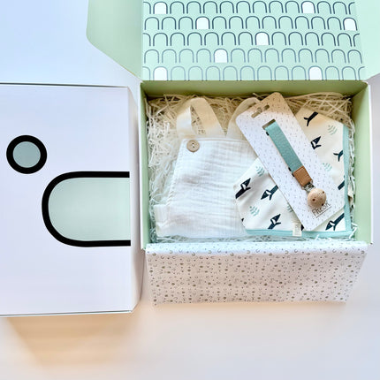 newborn items gift box 