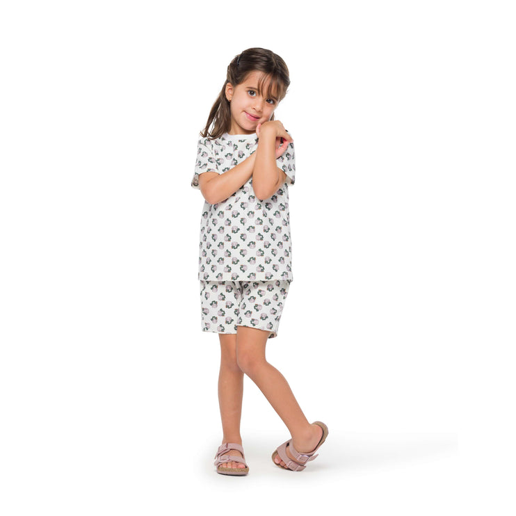 pattern tshirt and short set girl